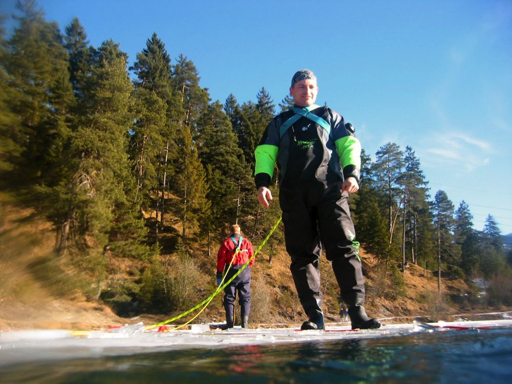 Urisee — Ice Dive — photo 10