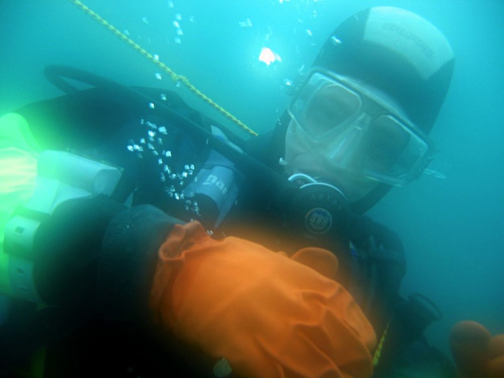 Urisee — Ice Dive — photo 16